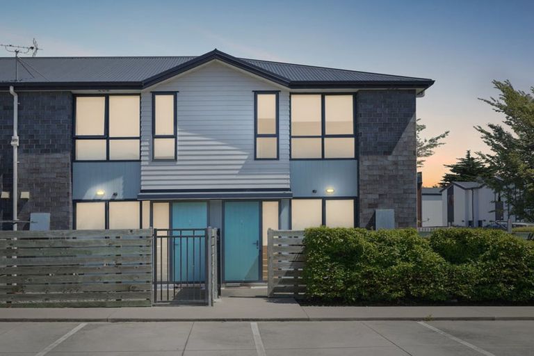 Photo of property in 6/14 Buffon Street, Waltham, Christchurch, 8023