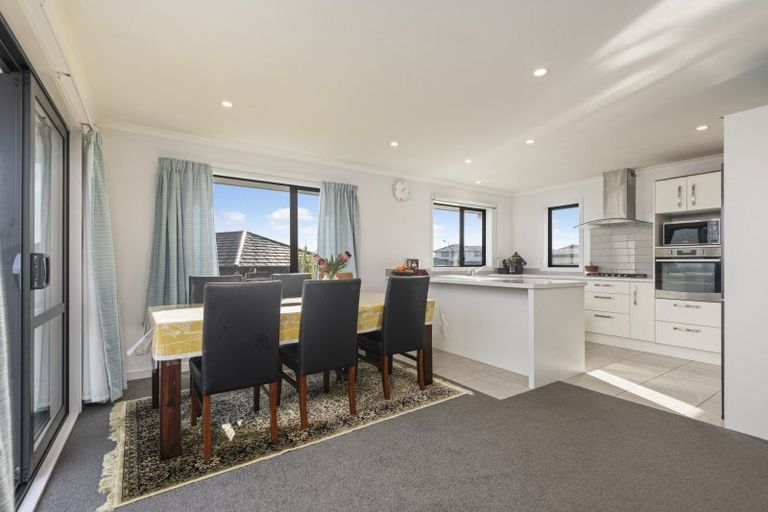 Photo of property in 38 Varsity Heights, Fitzherbert, Palmerston North, 4410