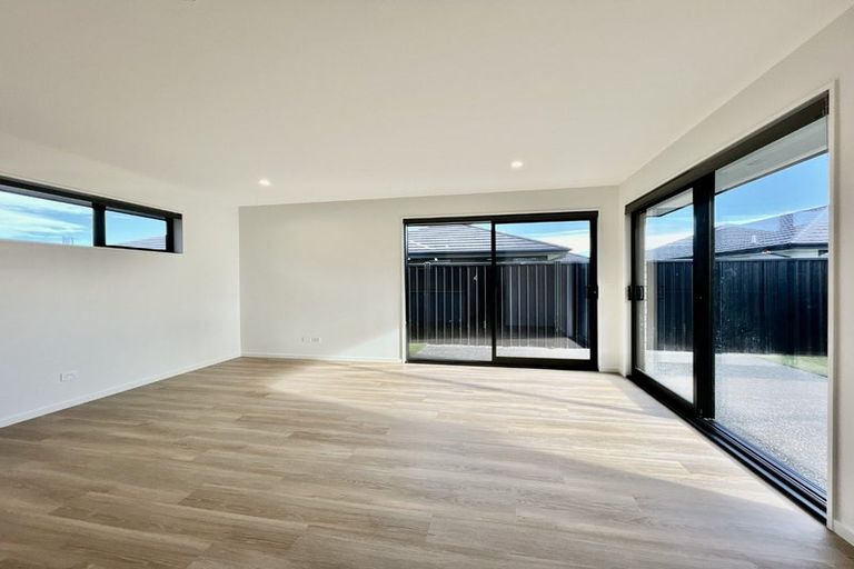 Photo of property in 13 Lintott Street, Kaiapoi, 7630