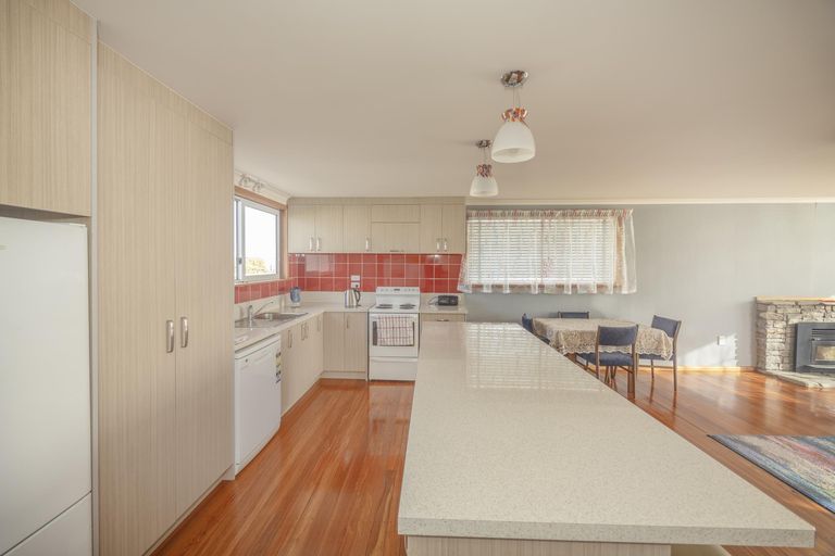 Photo of property in 37 Taward Street, Oamaru North, Oamaru, 9400