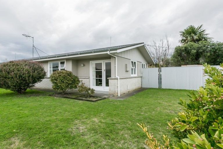 Photo of property in 1/13 Murphy Road, Taradale, Napier, 4112