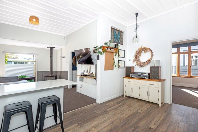 Photo of property in 6 Cook Street, Te Hapara, Gisborne, 4010