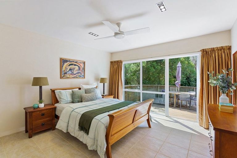 Photo of property in 94 Peka Peka Road, Peka Peka, Waikanae, 5391