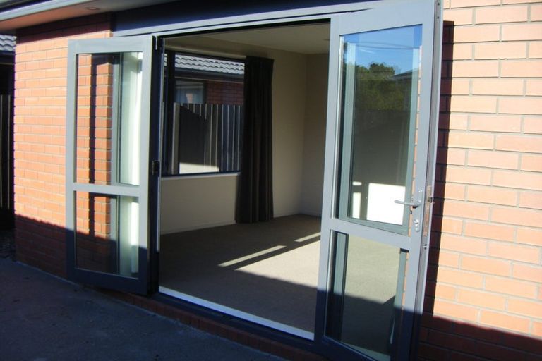 Photo of property in 2c Lascelles Street, Saint Martins, Christchurch, 8022