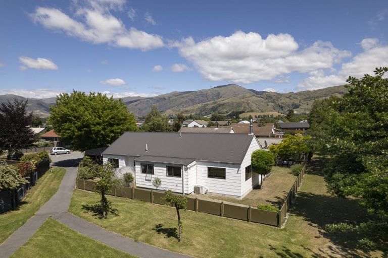 Photo of property in 10 Shale Court, Cromwell, 9310