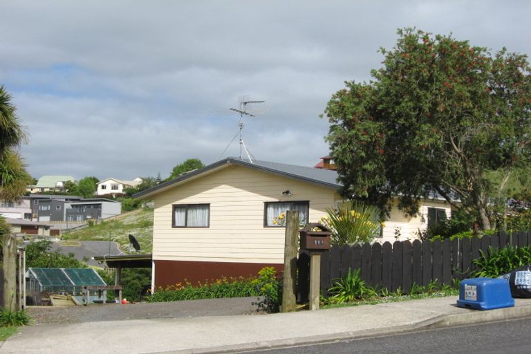 Photo of property in 114 Valley Road, Pukekohe, 2120