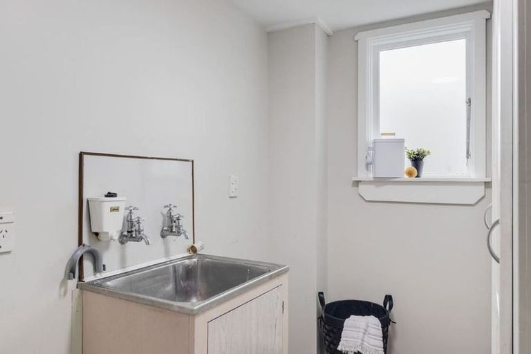 Photo of property in 11 Meredith Street, Addington, Christchurch, 8024