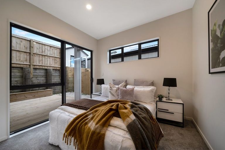 Photo of property in 7 Horokaka Street, Massey, Auckland, 0614