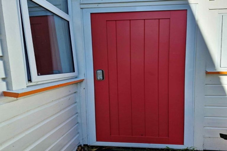 Photo of property in 9 Owen Street, Newtown, Wellington, 6021