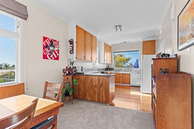 Photo of property in 1/1 Wilton Street, Westown, New Plymouth, 4310