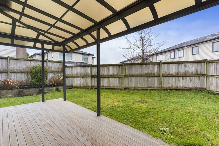Photo of property in 25 Drumbuoy Drive, Flat Bush, Auckland, 2019