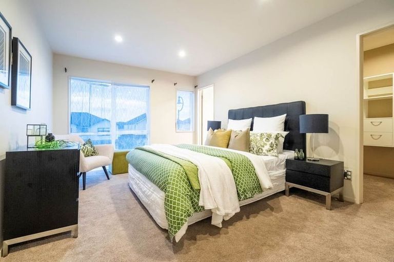 Photo of property in 22 Ballindrait Drive, Flat Bush, Auckland, 2019