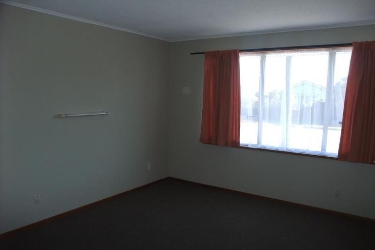 Photo of property in 11 Grantley Street, North New Brighton, Christchurch, 8083