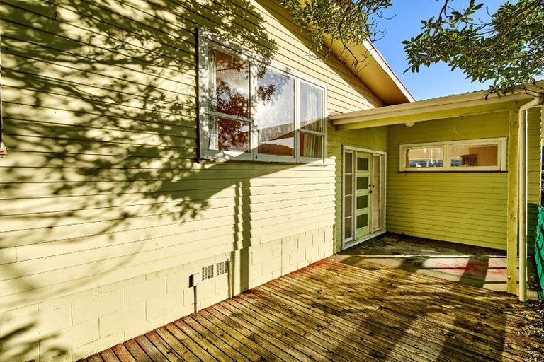 Photo of property in 26 Mataura Grove, Wainuiomata, Lower Hutt, 5014