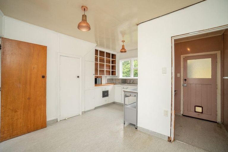 Photo of property in 10 Renfrew Place, Highbury, Palmerston North, 4412