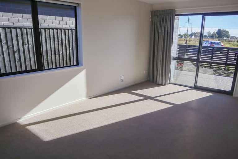 Photo of property in 29 Piripiri Place, Broomfield, Christchurch, 8042