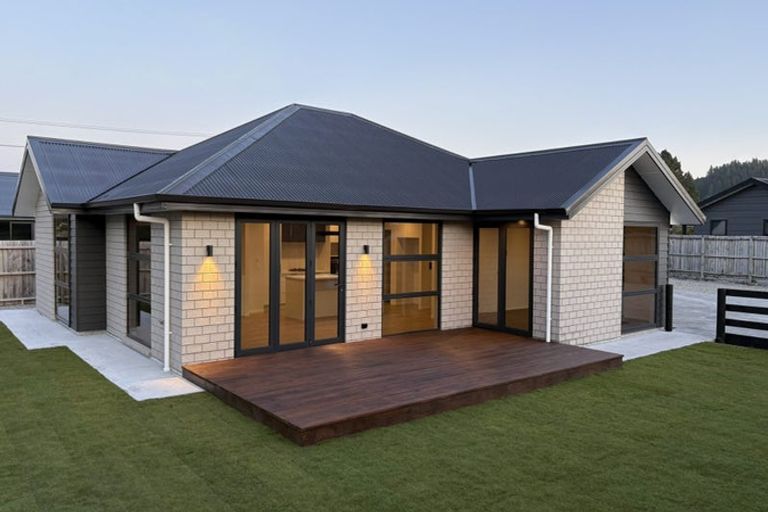 Photo of property in 1/11 Pine Tree Road, Kaniere, Hokitika, 7811