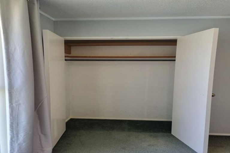 Photo of property in 9 Kerr Grove, Johnsonville, Wellington, 6037