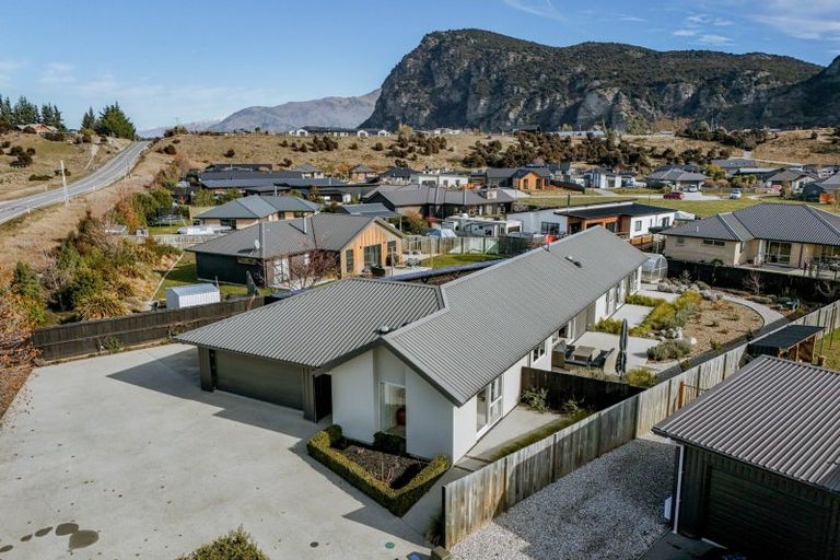 Photo of property in 7 Mallard Street, Albert Town, Wanaka, 9305