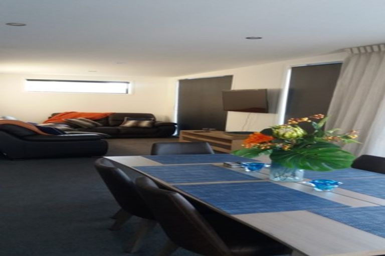 Photo of property in 4/275 Kilmore Street, Christchurch Central, Christchurch, 8011