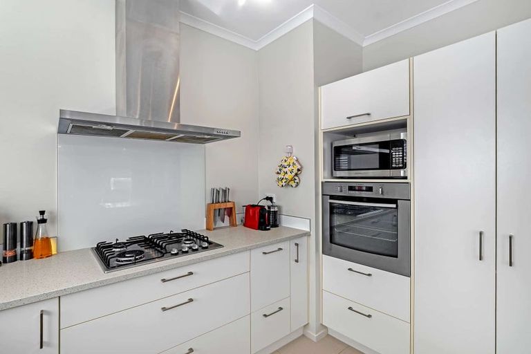 Photo of property in 37 Cape Cod Drive, Gulf Harbour, Whangaparaoa, 0930