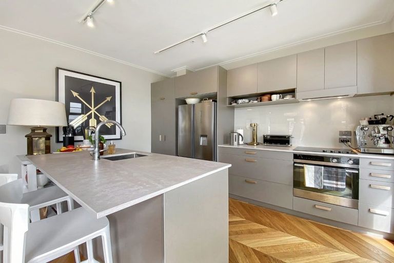 Photo of property in Chevron Suites, 701/8u Chaffers Street, Te Aro, Wellington, 6011