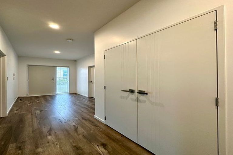 Photo of property in 9 Kaipuke Crescent, Gulf Harbour, Whangaparaoa, 0930