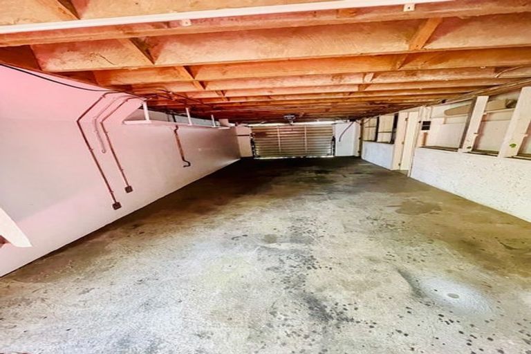 Photo of property in 88 Carrington Street, Lower Vogeltown, New Plymouth, 4310