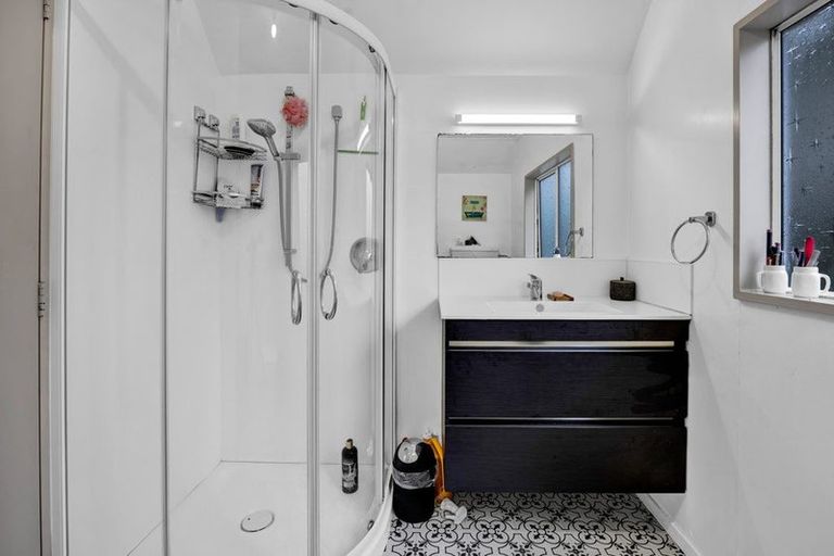 Photo of property in 237a South Road, Hawera, 4610