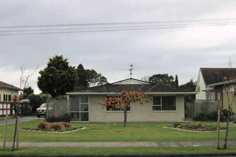 Photo of property in 49a Ngaio Road, Waikanae, 5036