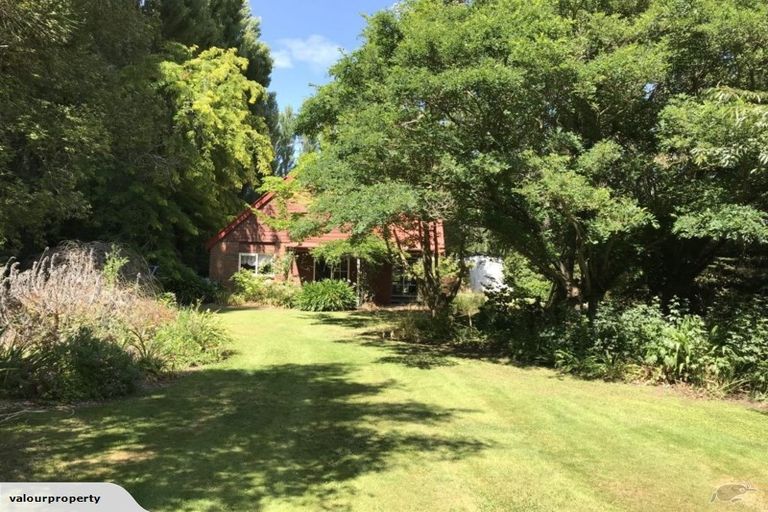 Photo of property in 426 Sawyers Arms Road, Harewood, Christchurch, 8051