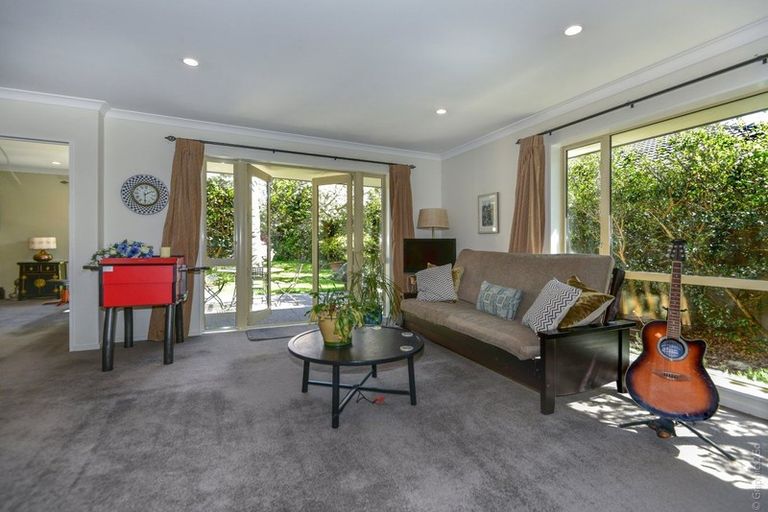 Photo of property in 17 Pollock Place, Rolleston, 7614