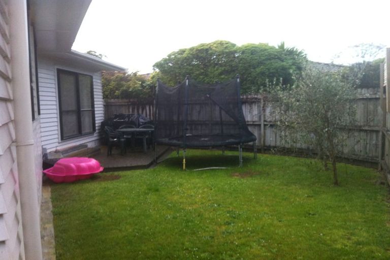 Photo of property in 3a Kelvin Road, Papakura, 2110