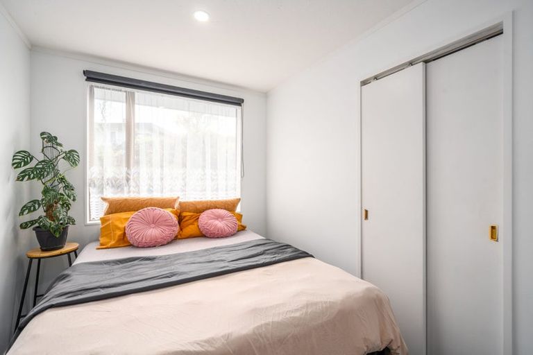 Photo of property in 1 Terrys Place, Kelson, Lower Hutt, 5010