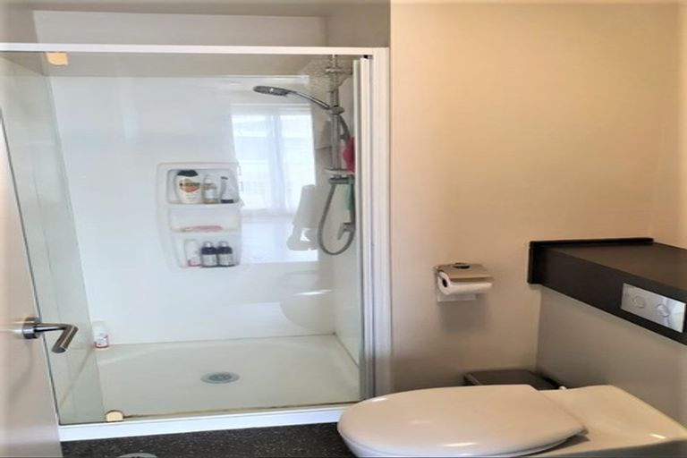 Photo of property in The Peak Apartments, 1006/170 Taranaki Street, Te Aro, Wellington, 6011