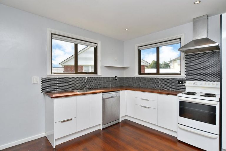 Photo of property in 6 Finlay Place, Woolston, Christchurch, 8023