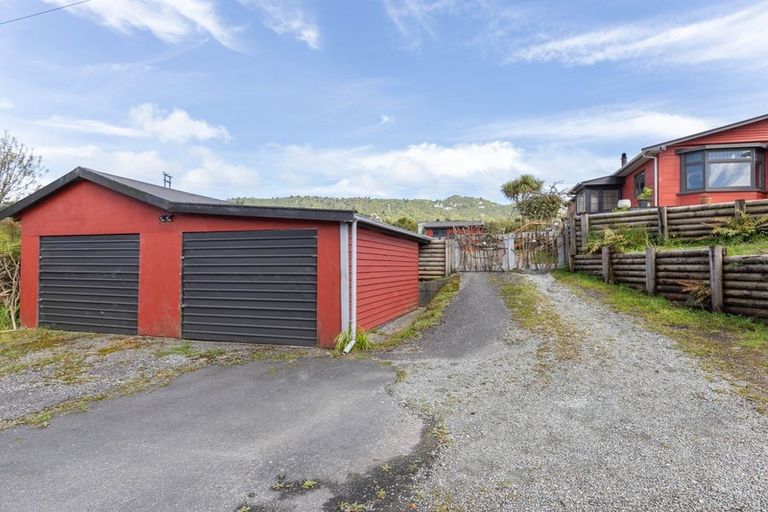 Photo of property in 751 Seven Mile Road, Runanga, 7803