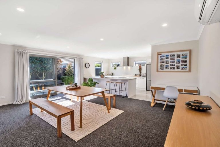 Photo of property in 75 Aviemore Drive, Marshland, Christchurch, 8083