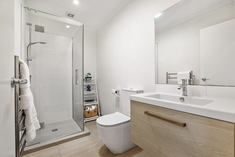 Photo of property in 18 Saltmarsh Road, Hobsonville, Auckland, 0616