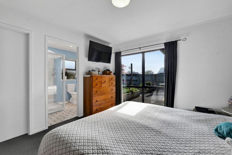 Photo of property in 53 Seyton Street, Stratford, 4332