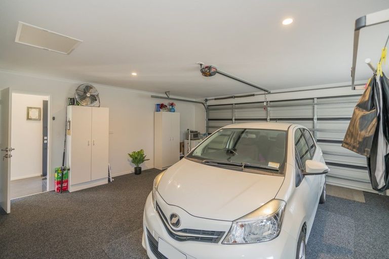 Photo of property in 2 Debenham Drive, Whitianga, 3510