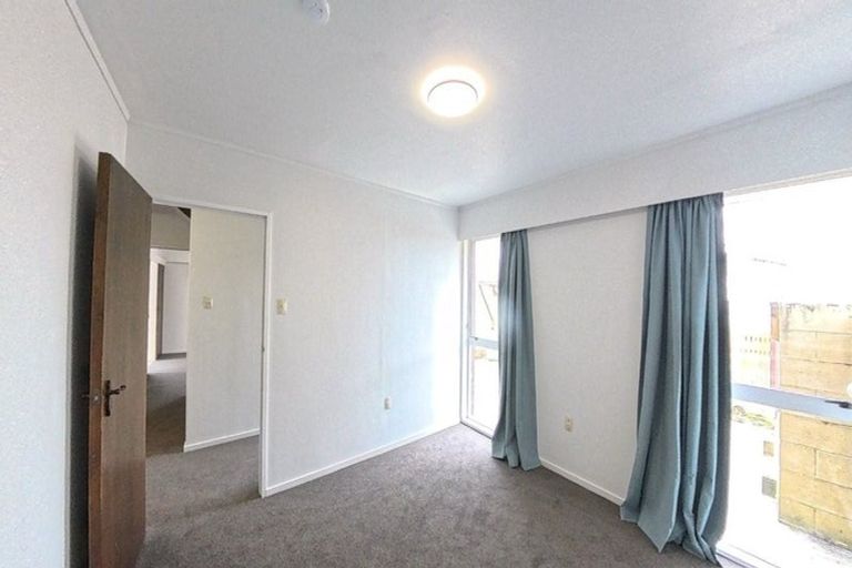 Photo of property in 11 Anaru Place, Awapuni, Palmerston North, 4412