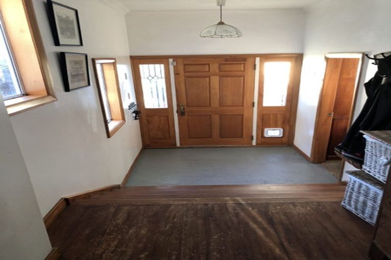 Photo of property in 10 Kiwi Road, Raumati Beach, Paraparaumu, 5032