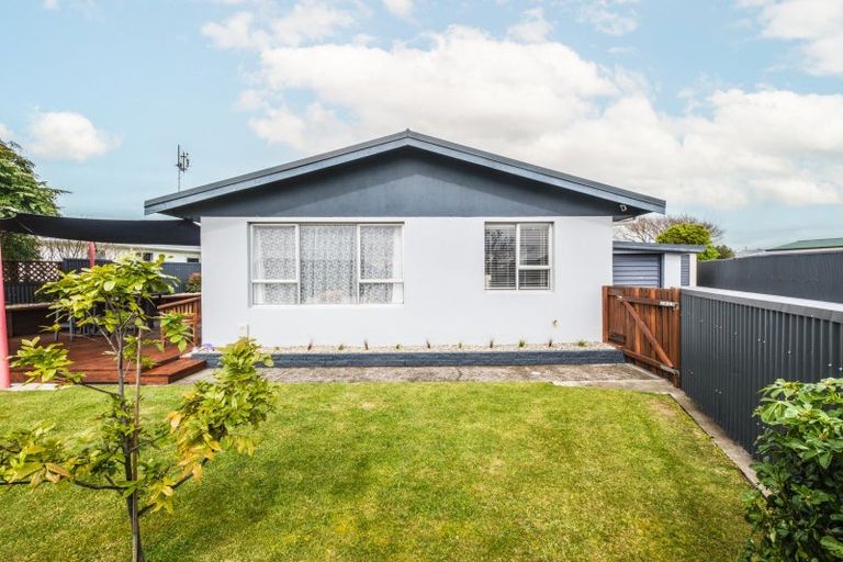 Photo of property in 7 Trimble Place, Bell Block, New Plymouth, 4312