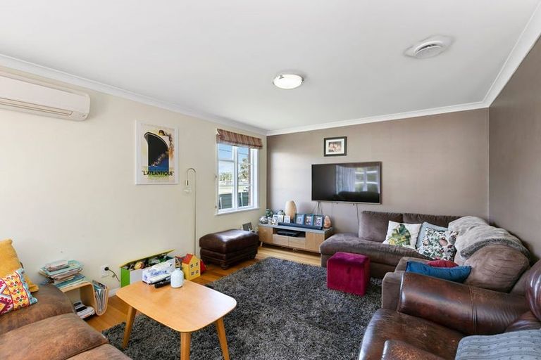 Photo of property in 12 Bannister Avenue, Johnsonville, Wellington, 6037