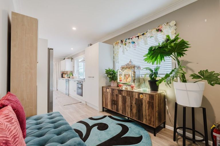 Photo of property in 54 Regent Street, Silverdale, Hamilton, 3216