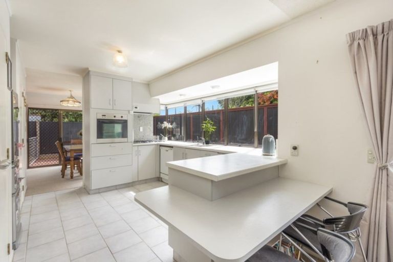 Photo of property in 13a Princes Street, Cambridge, 3434