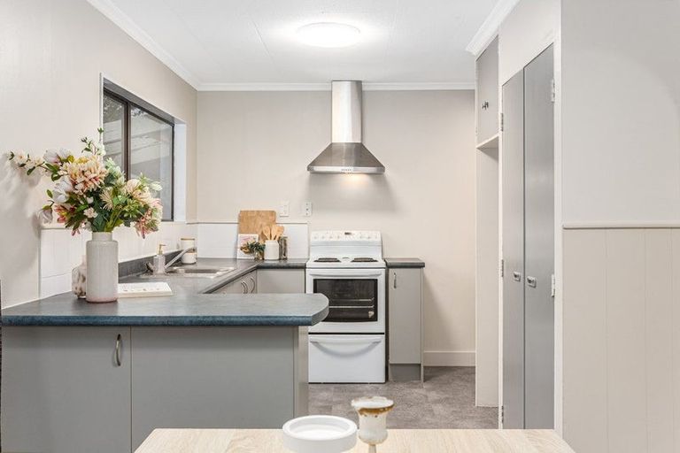 Photo of property in 59 Arawhata Road, Paraparaumu, 5032