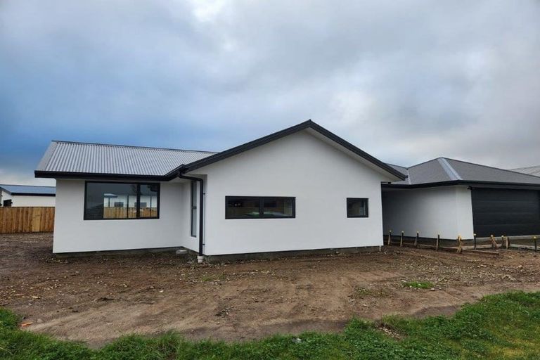 Photo of property in 22 Hayshed Street, Rolleston, 7614