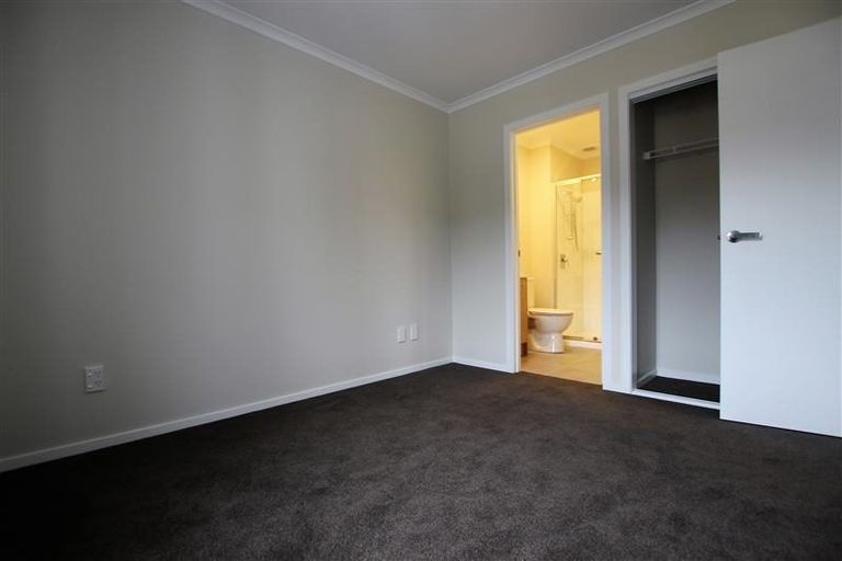 Photo of property in 40 Fernly Rise, Flat Bush, Auckland, 2019